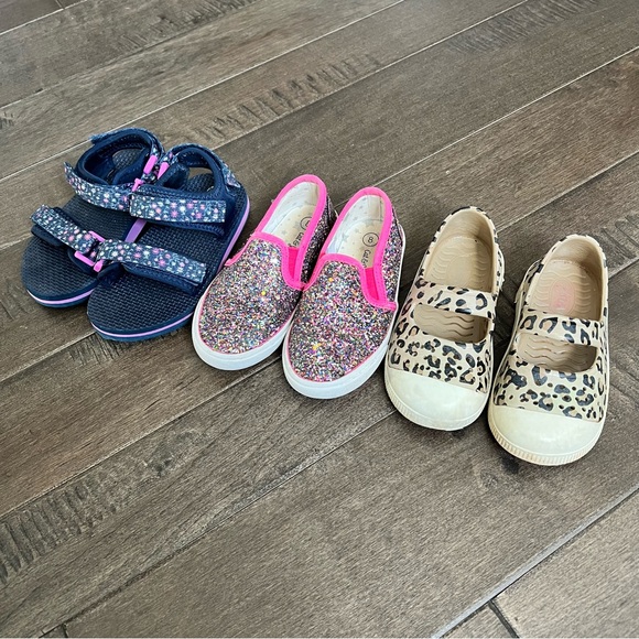 Toddler Girl Shoes Bundle Lot Sandals Summer Cat & Jack Wonder Nation Old Navy 8 - Picture 1 of 4